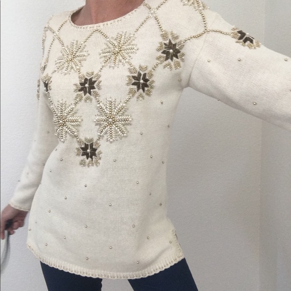 🤩VTG embellished snowflake holiday sweater - Picture 6 of 11